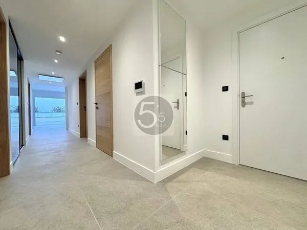 Appartement 4 pièces 126 m²