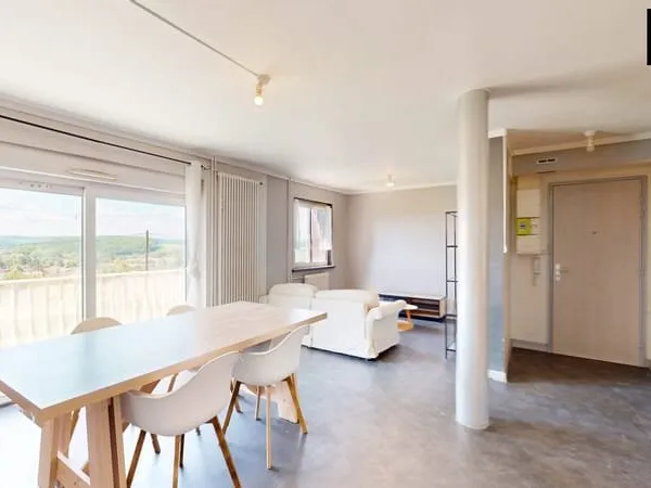 Appartement 4 pièces 61 m²
