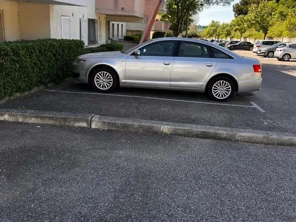 Place de parking sécurisée