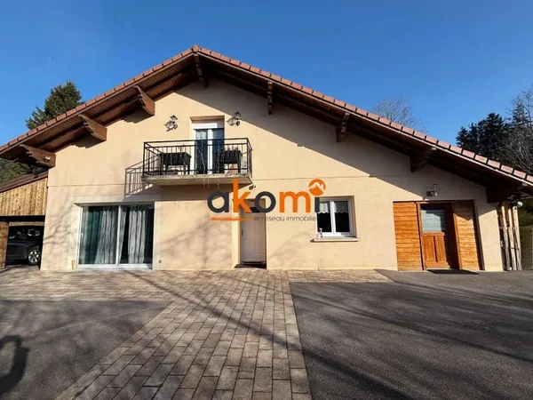 Maison 7 pièces 122 m²
