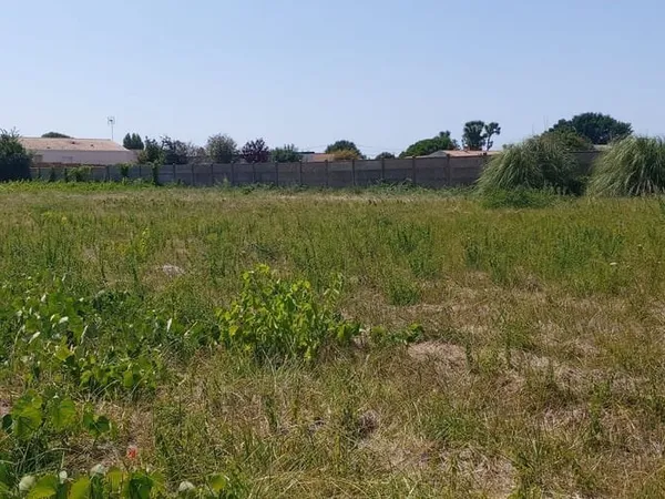 Terrain 2950 m²