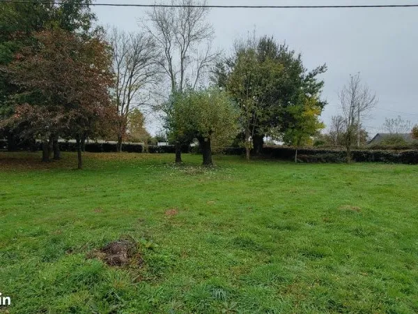 Terrain 520 m² Truyes