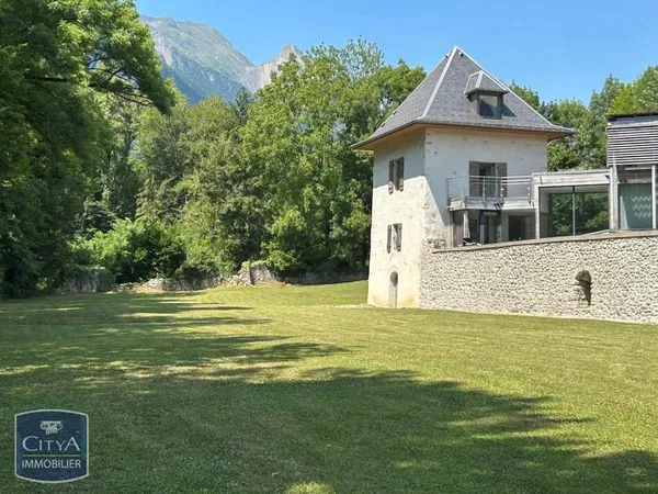 Maison 3 pièces 86 m²