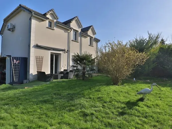 MAISON 126m2 - 5 CHAMBRES - CHATRES