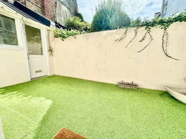 Maison de ville COUP DE CŒUR 5 pièces A VOIR