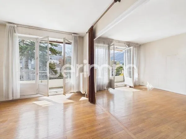 Appartement 5 pièces 111 m²