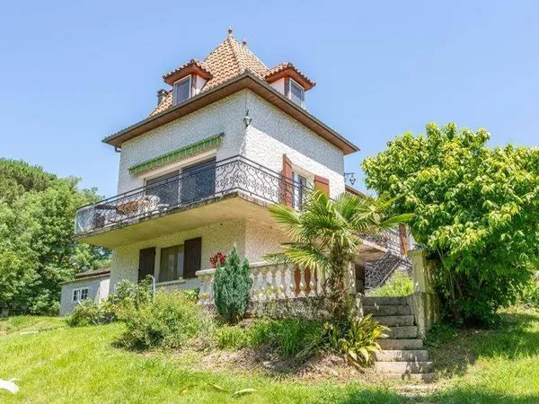 Maison 7 pièces 137 m²
