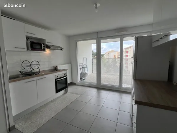 PATE D'OIE / CLINIQUE PASTEUR - T2 + balcon + terrasse 790