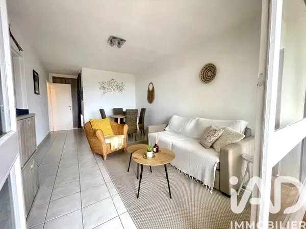 Studio 1 pièce 30 m²