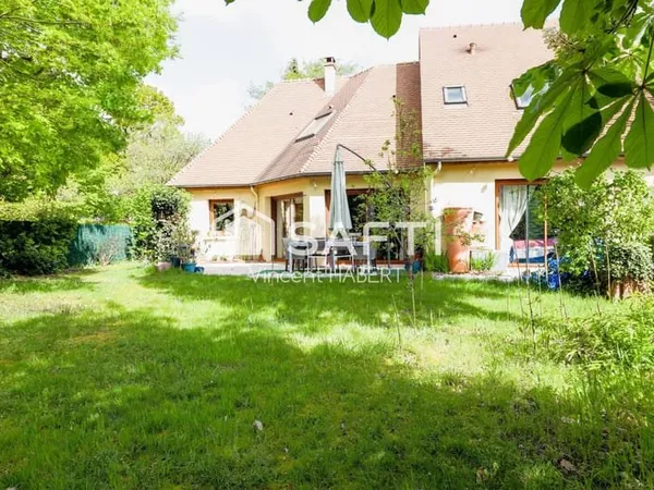Verneuil-sur-Seine, maison famillial au calme