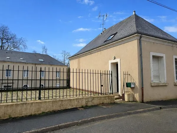 MAISON 3 CHAMBRES / GARAGE