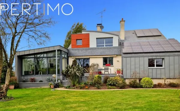Maison 8 pièces 195 m²