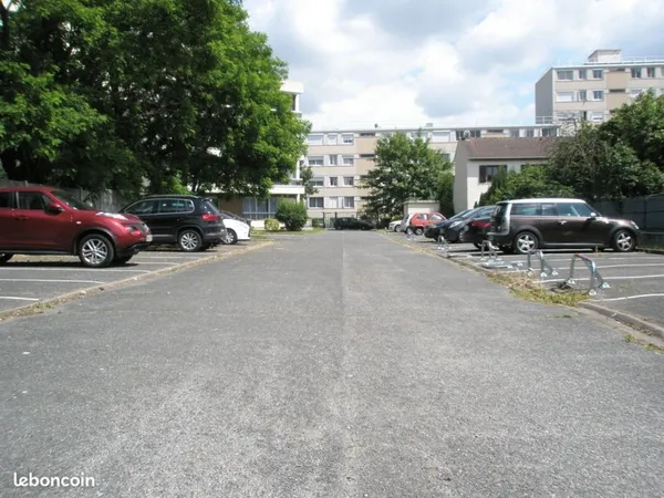 Stationnement Location Gagny   40€