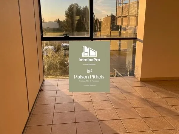 Bureaux 118 m² Ollioules