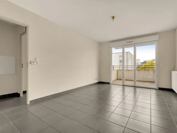 En exclusivité ! Appartement T2 de 42 m2 au 2e étage, situé