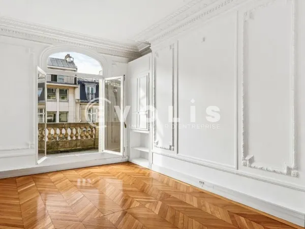 Bureaux - A LOUER - 500 m² non divisibles
