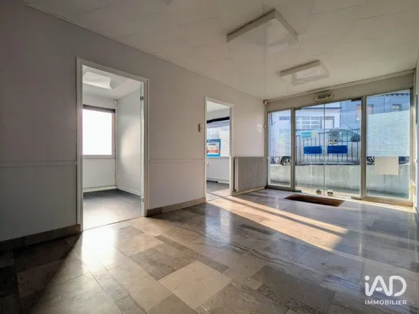 Local commercial 86 m²