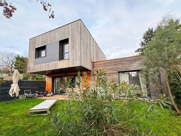 Maison 6 pièces avec jardin à Verrières-le-Buisson DPE B