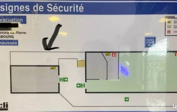 Local d’activité et entrepôt Location Strasbourg 1p 43m² 650€