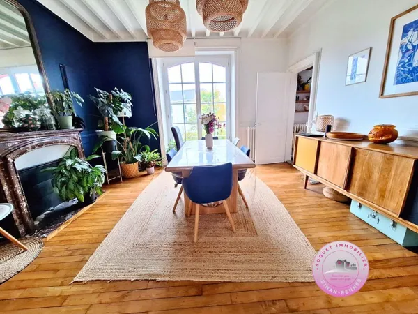 A vendre à Rennes grand appartement avec charme de 118m2 secteur Thabor