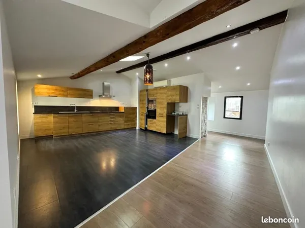 Appartement 3 pièces 130 m²