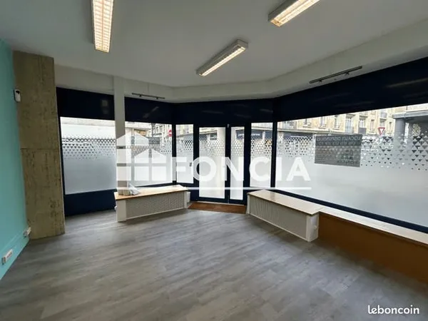 Local commercial 57 m²