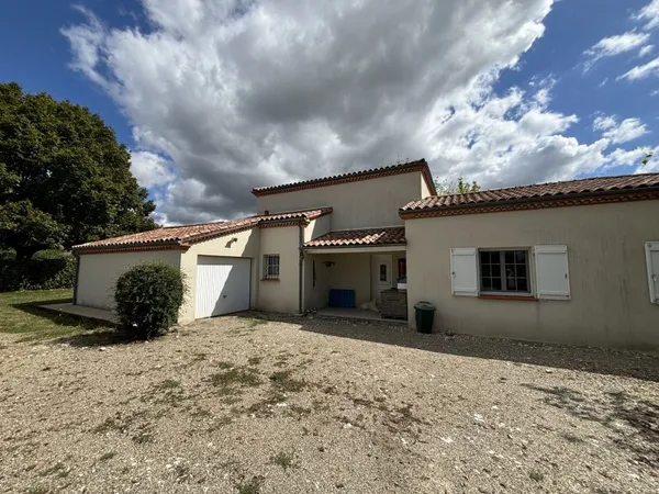 Maison 5 pièces 145 m²