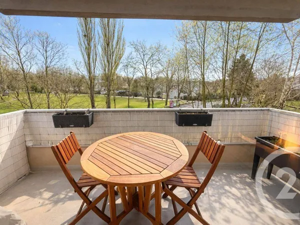 Appartement 4 pièces 79 m²