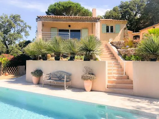 Villa 5 pièces 171 m²