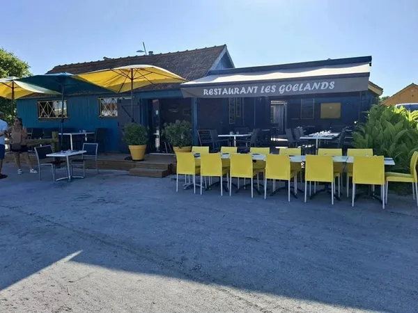 Local commercial 160 m²