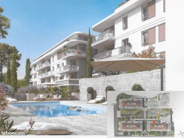 Coeur de Mougins - Très beau T2 dernier étage + double place parking sous-sol