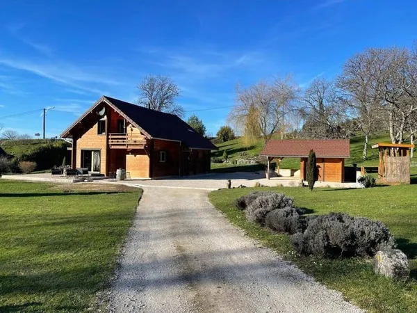 Chalet 4 pièces 135 m²
