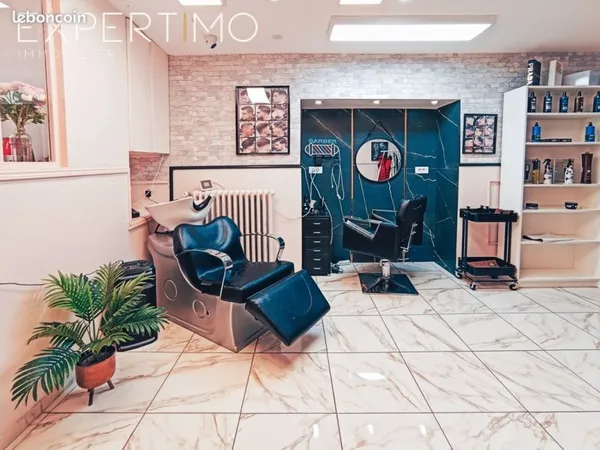 Salon de coiffure 106 m² Étampes