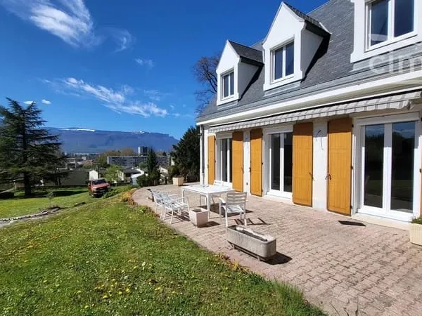 A LOUER - T3 refait à neuf avec terrasse - Environnement calme et nature