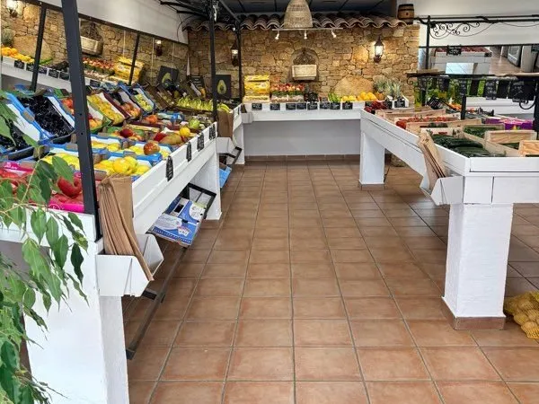 à vendre - primeur / fromagerie / épicerie fine - emplacement premium