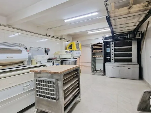 Fonds de commerce 207 m²