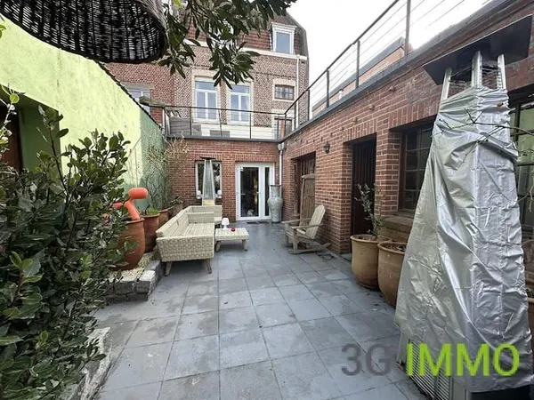 Maison 6 pièces 178 m²