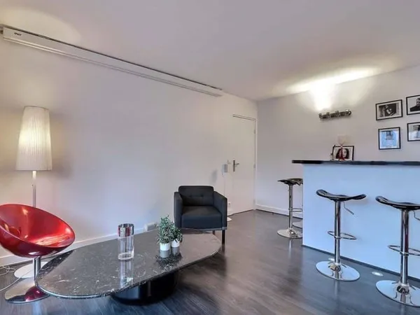 Appartement 2 pièces 82 m²