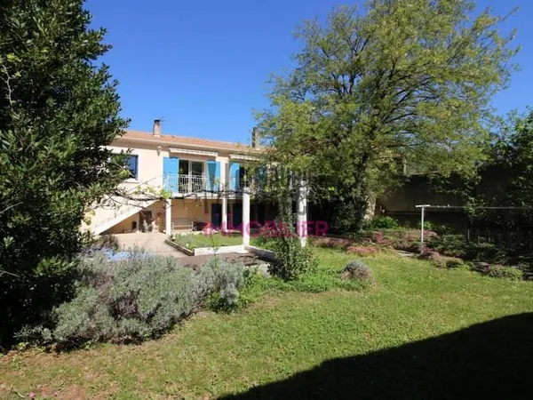 Maison 6 pièces 120 m²