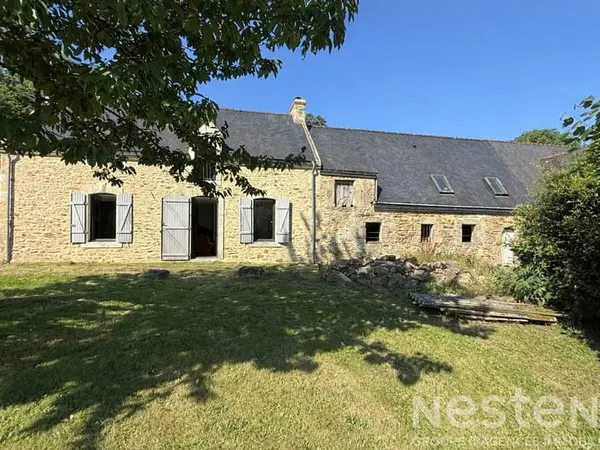 Maison en pierre - proche du bourg de Landévant 4 pièce(s) et une partie en pierre rénovable
