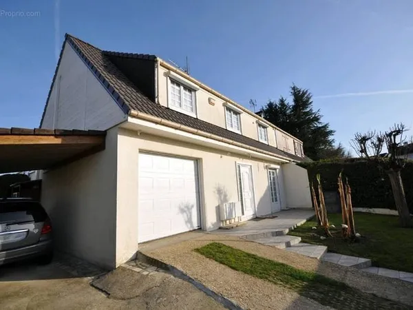 Maison 6 pièces 103 m²