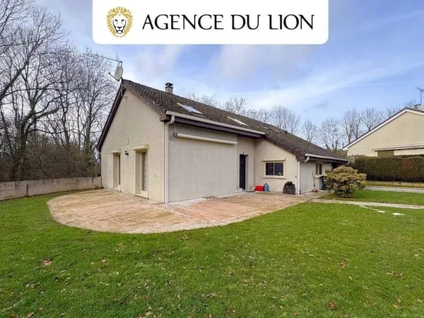 Maison 8 pièces 230 m²