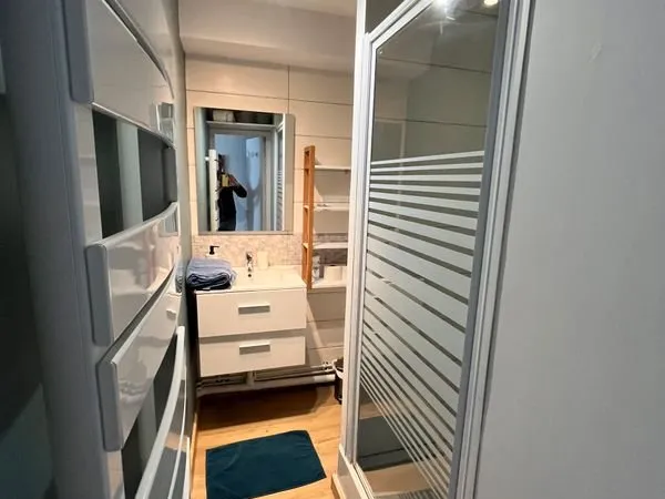 Studio meublé idéalement situé