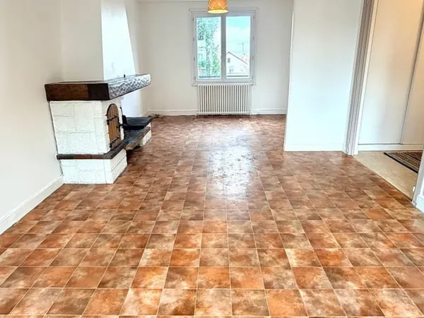 Appartement 1 pièce 134 m²