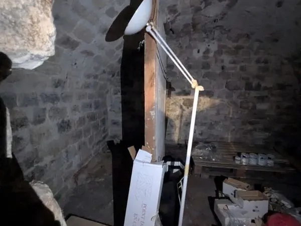 Vente grande cave Paris Marais
