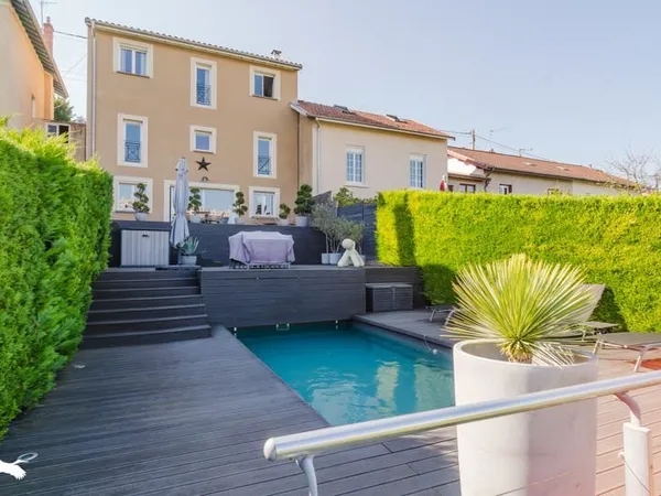 Maison 5 pièces 121 m²