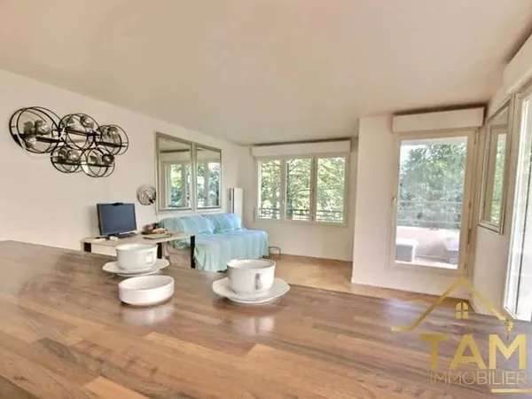 Appartement 4 pièces 76 m²