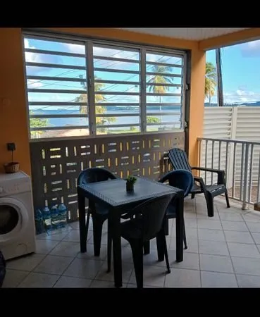 T2 avec vue sur mer et terrasse