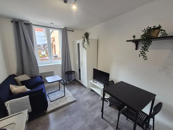 Appartement 1 pièce 13 m²
