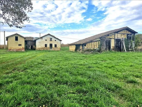 Corps de Ferme de 6 pièces principales